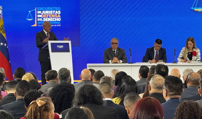 Jorge Rodríguez: EE.UU. no busca combatir el narcotráfico, busca petróleo